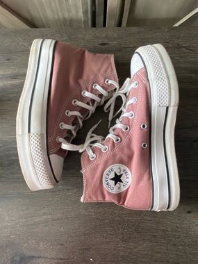 Women’s Converse Chuck Taylor Seasonal Lift Hi Sustainable Platform Sneakers 8